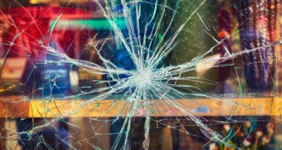 Le sort du dépôt de garantie en cas de dégradations constatées à la fin d’un bail commercial