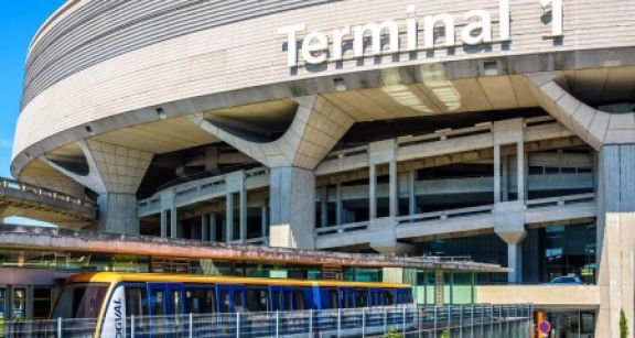 Roissy-CDG perd 4 places au classement du fret aérien