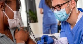 Le développement des infirmiers en pratique avancée encouragé par l’IGAS et le ministère de la Santé