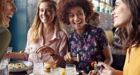 Bilan 2021 : la restauration rapide se rapproche du niveau de 2019