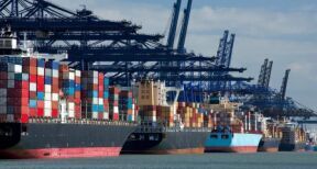 L’invasion de l’Ukraine devrait faire bondir les tarifs des transports de marchandises