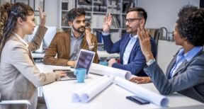 Exclusion d’un associé : son vote doit être pris en compte !