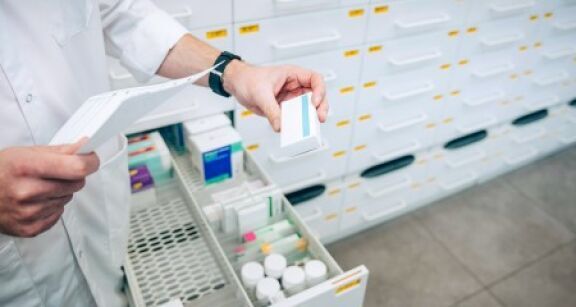 Les pharmaciens font face à des pénuries de médicaments