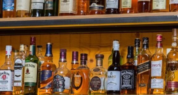 Spiritueux : le rhum et le whisky toujours en tête des ventes