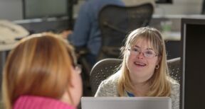 Insertion : revalorisation des aides de l’État destinées aux entreprises adaptées