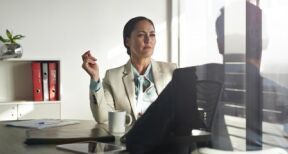 Action en justice contre le président d’une association