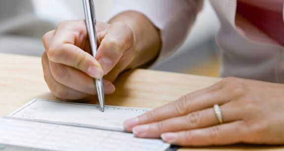 Les associations doivent déclarer les dons au fisc d’ici la fin de l’année