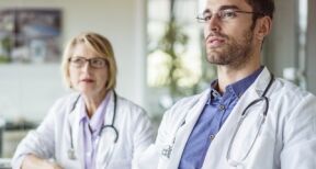 Où est établie la CFE en cas d’activités de remplacement ?