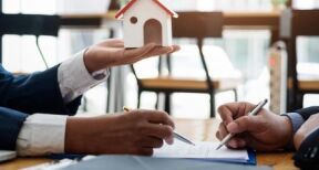 Notaires : incitation à la reconstitution des titres de propriété foncière