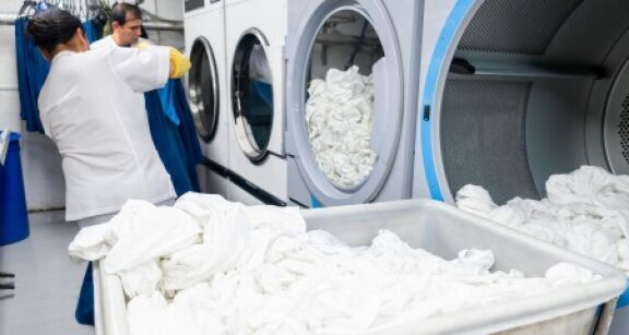 Insertion : des expérimentations prolongées dans les entreprises adaptées