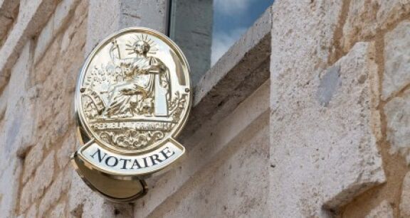 Notaires : communication de l’adresse d’un client