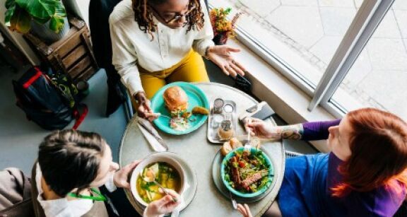 Frais de repas déductibles : les seuils pour 2023