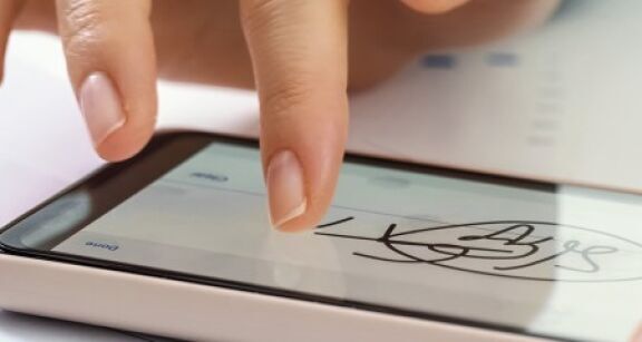 CDD : la signature scannée de l’employeur est valable !