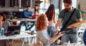 337 000 emplois ont été créés en 2022