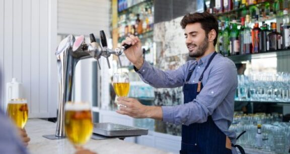 Des intentions d’embauche et des difficultés de recrutement toujours au plus haut