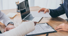 Accident du travail : Ayez les bons r&eacute;flexes !