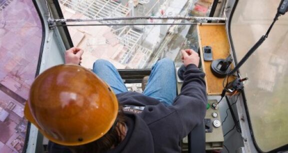 Dommages causés sur un chantier par une société de location de matériel