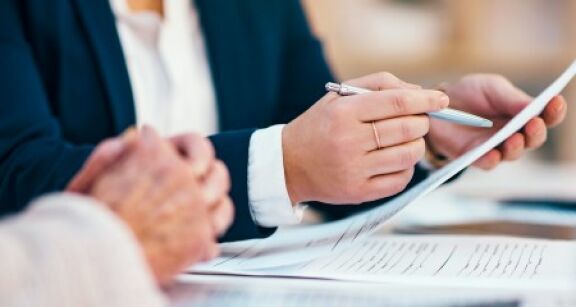 Commissaires de justice : pièces à fournir lors d’une demande de nomination