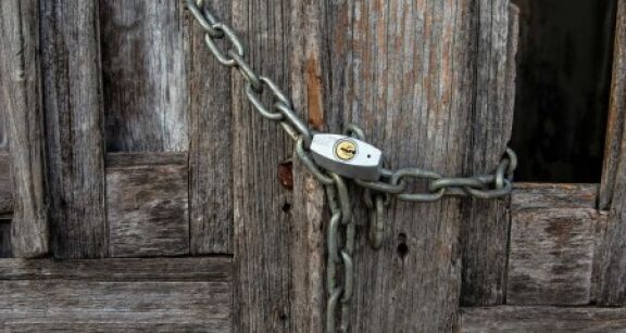 La loi anti-squat est définitivement adoptée !