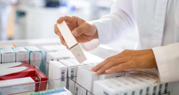 Accès aux médicaments et attractivité : la France peut mieux faire