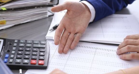 Redressement fiscal d’une PME : quel délai pour répondre aux contestations ?