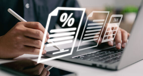 D&eacute;duction forfaitaire sp&eacute;cifique pour frais professionnels : Le cumul avec les paniers est possible !