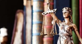 Avocats : création du Code de déontologie des avocats