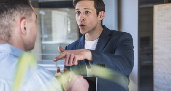 Validité de la délégation du pouvoir de sanctionner les salariés dans une association