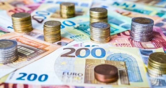 Impôt à la source : opter pour des acomptes trimestriels à partir de 2024