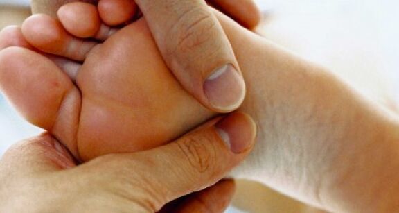 Pédicures-podologues : comment choisir son régime de protection sociale