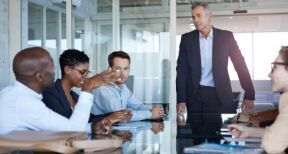 Décès d’un associé de société civile : ses héritiers deviennent-ils associés ?