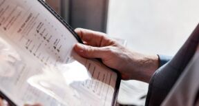 Restaurants : les cartes devront mentionner les plats non faits maison d’ici 2025