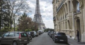 SUV : vers une hausse des tarifs de stationnement à Paris ?