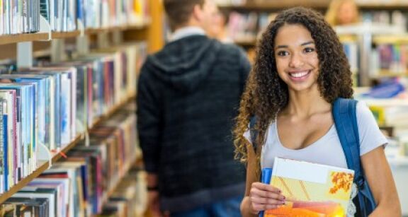 Le marché du livre jeunesse poursuit sa dynamique