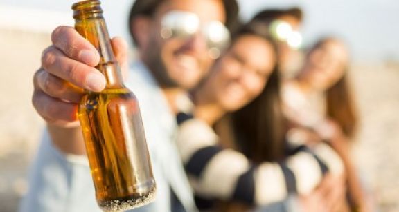 Professionnels : attention aux objets incitant les mineurs à la consommation d’alcool !