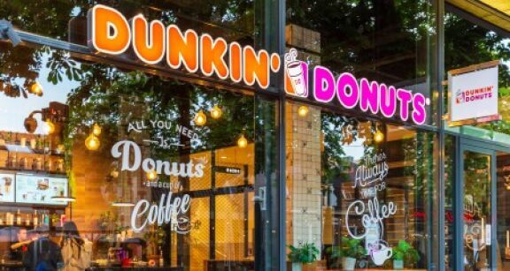 La c&#x00e9;l&#x00e8;bre enseigne am&#x00e9;ricaine de donuts Dunkin&#x2019; va s&#x2019;implanter en France