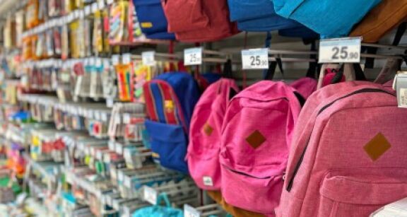 Fournitures scolaires&#x00a0;: un co&#x00fb;t moyen de 223,46&#x00a0;&#x20ac; par enfant