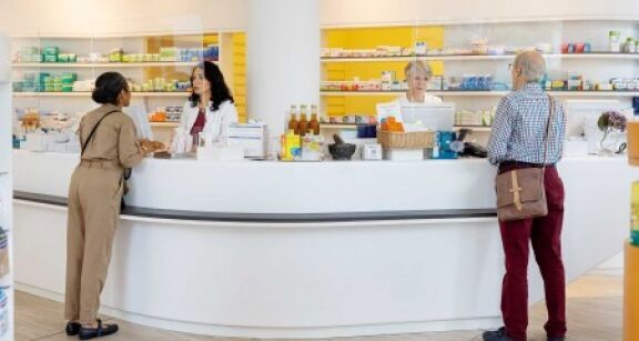 Pharmaciens&#x00a0;: ouverture d&#x2019;officines dans les territoires fragiles