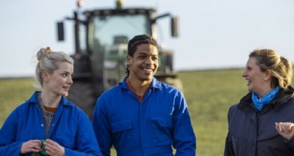 Cotisations sociales des exploitants agricoles&#x00a0;: les changements envisag&#x00e9;s