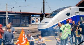 Vers des grèves dans le ferroviaire et l’aérien en novembre ?