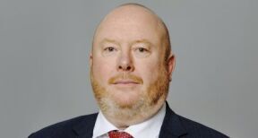 C’est un modèle de transport hybride