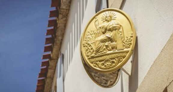 Notaires : justification du bénéfice d’un CIMR complémentaire