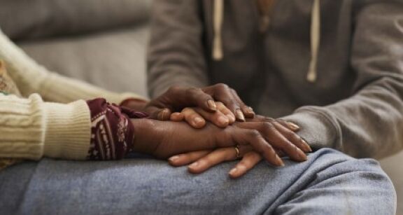 Congé de proche aidant : un droit désormais renouvelable