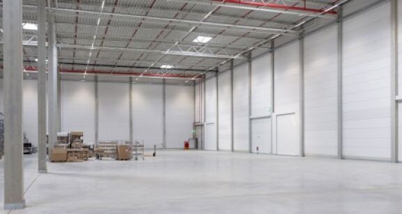 La demande d’entrepôts logistiques a continué à s’effondrer en 2024