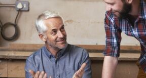 Transmission d’entreprise et report d’imposition des plus-values