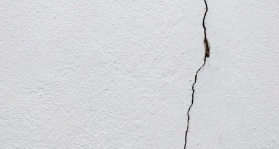 Local commercial endommagé : quand y a-t-il cas fortuit ?