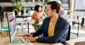 Entre télétravail et présentiel, les entreprises repensent le travail